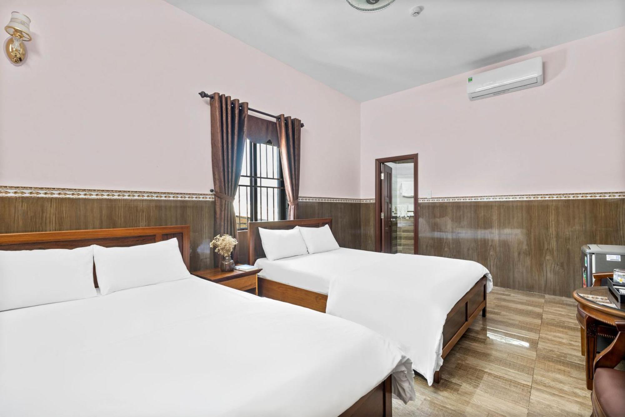 Moc Nhien Hotel Дананг Экстерьер фото