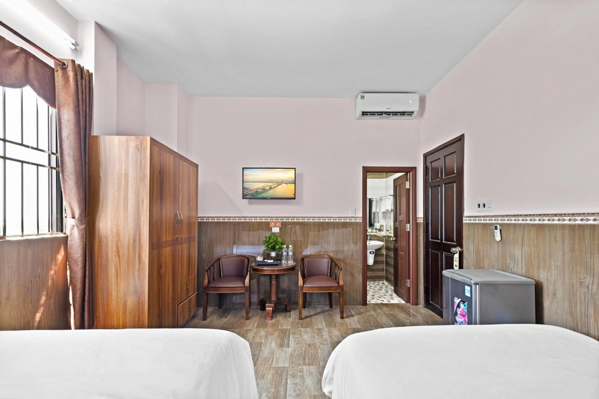 Moc Nhien Hotel Дананг Экстерьер фото