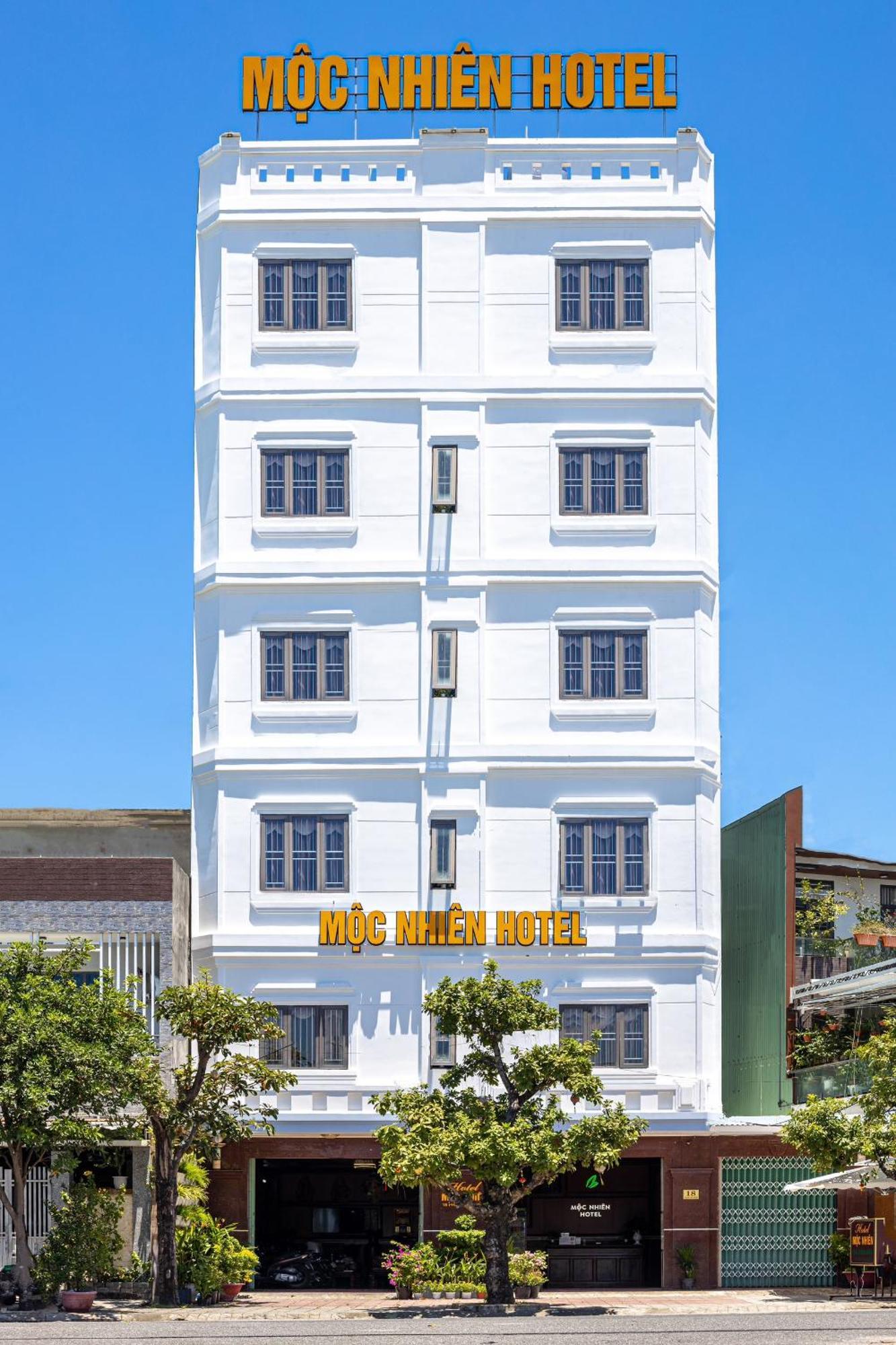 Moc Nhien Hotel Дананг Экстерьер фото